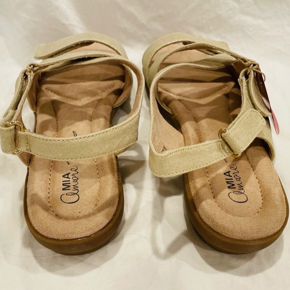 NIB Mia Amore “Terry” Women's Gold Metallic Linen Hook & Loop Strappy Sandals. - Picture 5 of 10